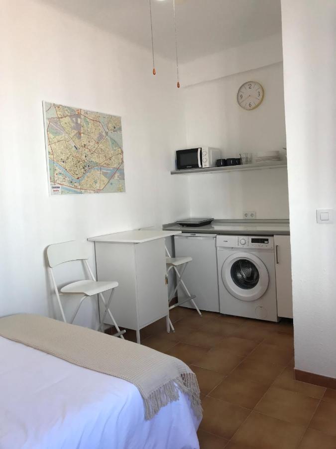 Ac Los Remedios Siviglia Esterno foto
